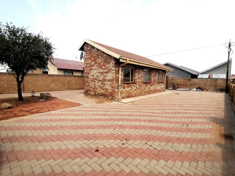 3 Bedroom Property for Sale in Mabopane North West